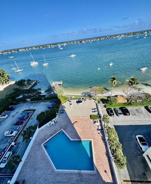 5600 N Flagler Drive 1009 photo 3