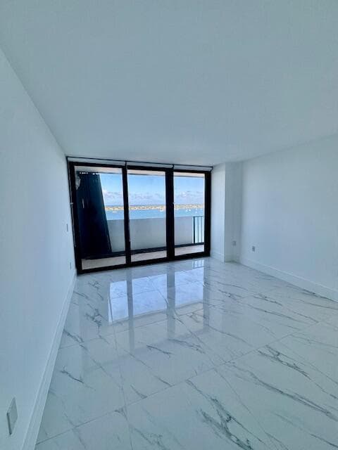 5600 N Flagler Drive 1009 photo 9