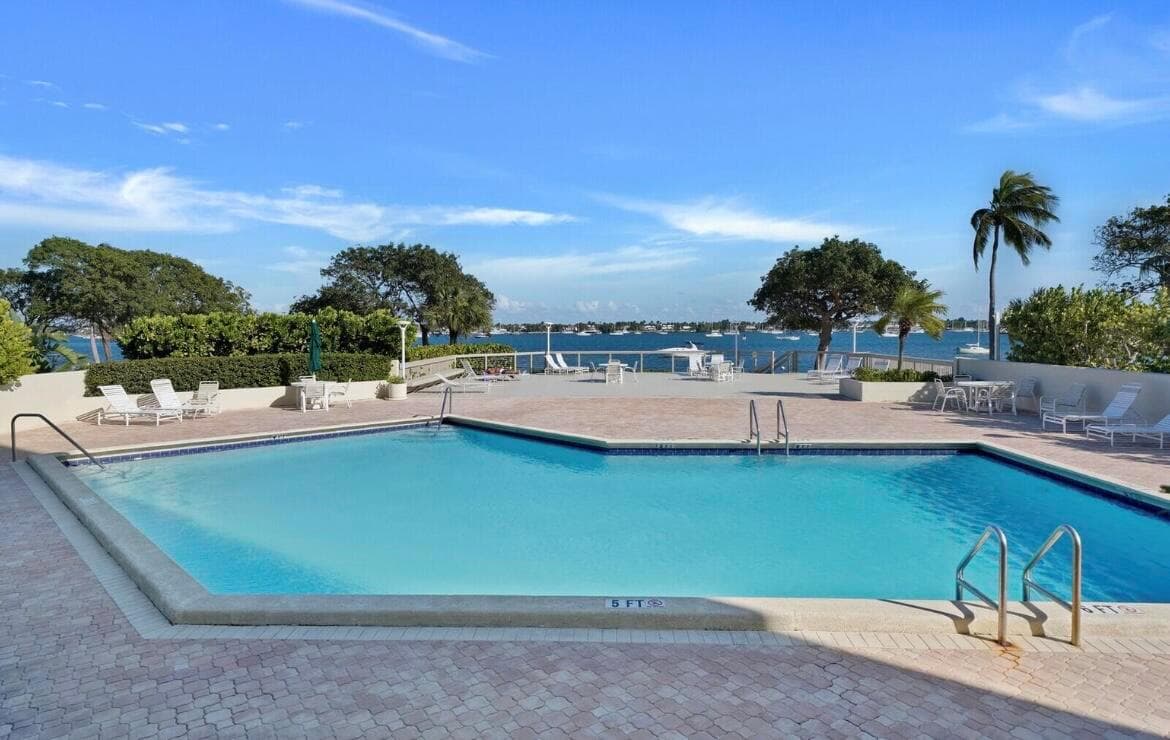5600 N Flagler Drive 1009 photo 24