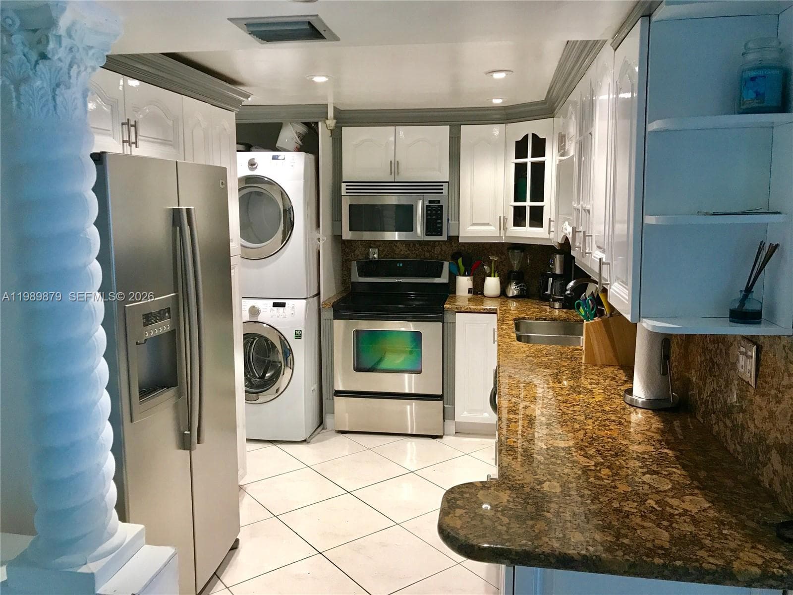 290 174th St 1507 photo 7