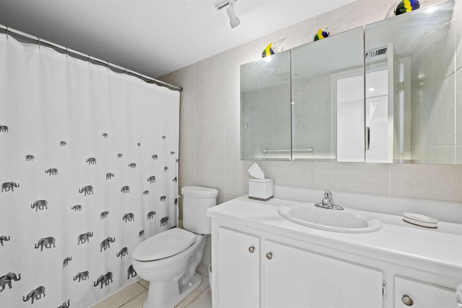 1010 S Ocean Boulevard 1502 photo 17