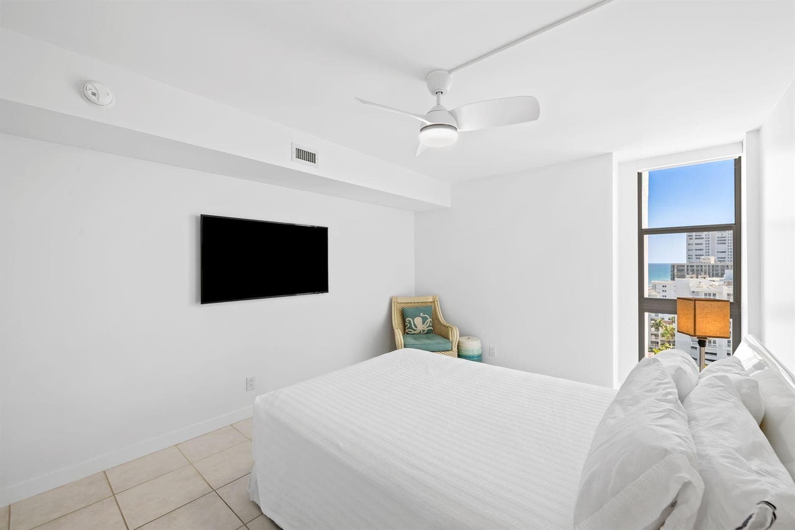 1010 S Ocean Boulevard 1502 photo 15