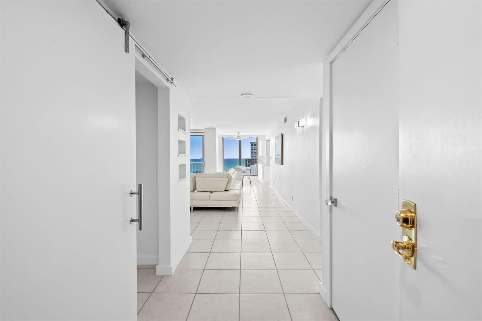 1010 S Ocean Boulevard 1502 photo 4