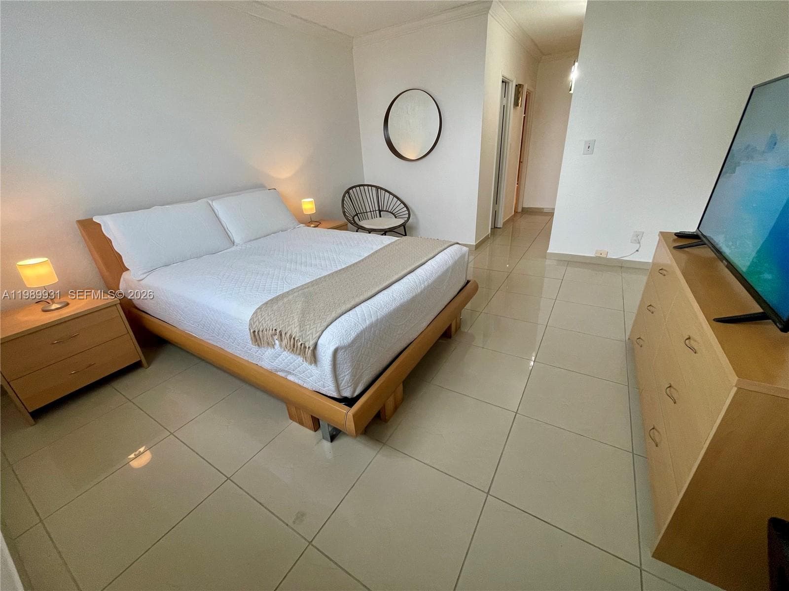 19390 Collins Ave 1405 photo 17