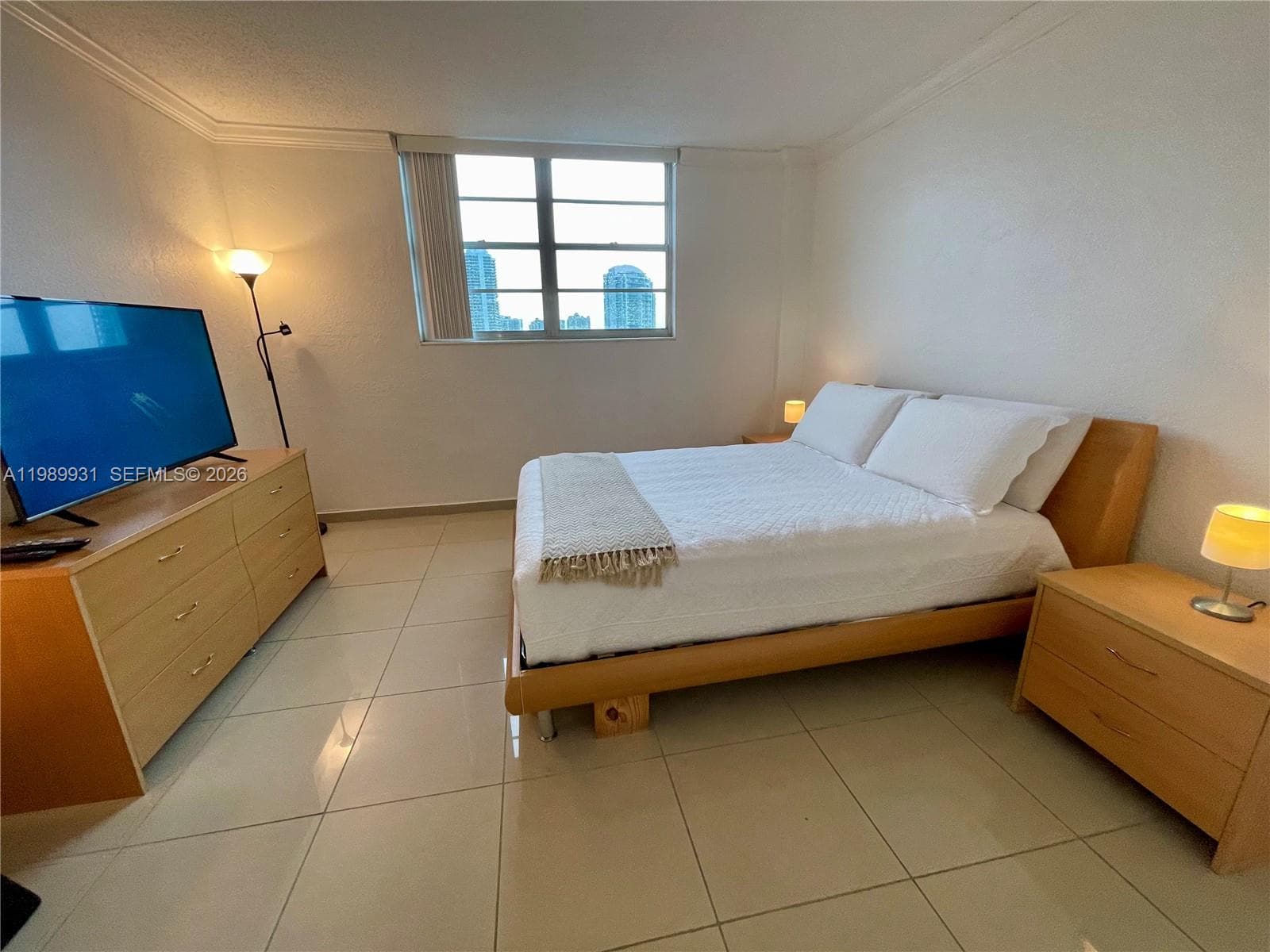 19390 Collins Ave 1405 photo 21