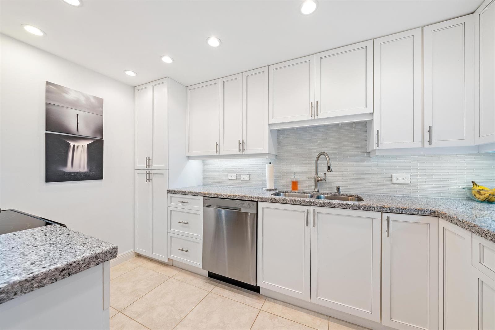 5420 N Ocean Drive Ph2 photo 7