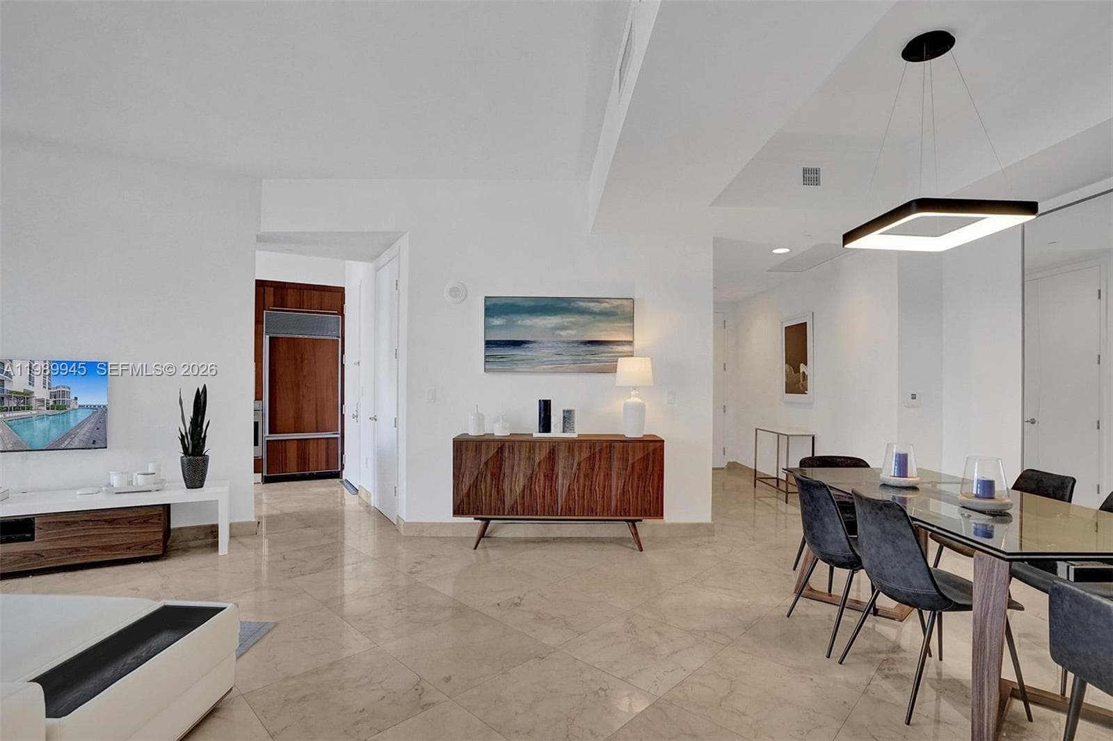 16001 Collins Ave 805 photo 14