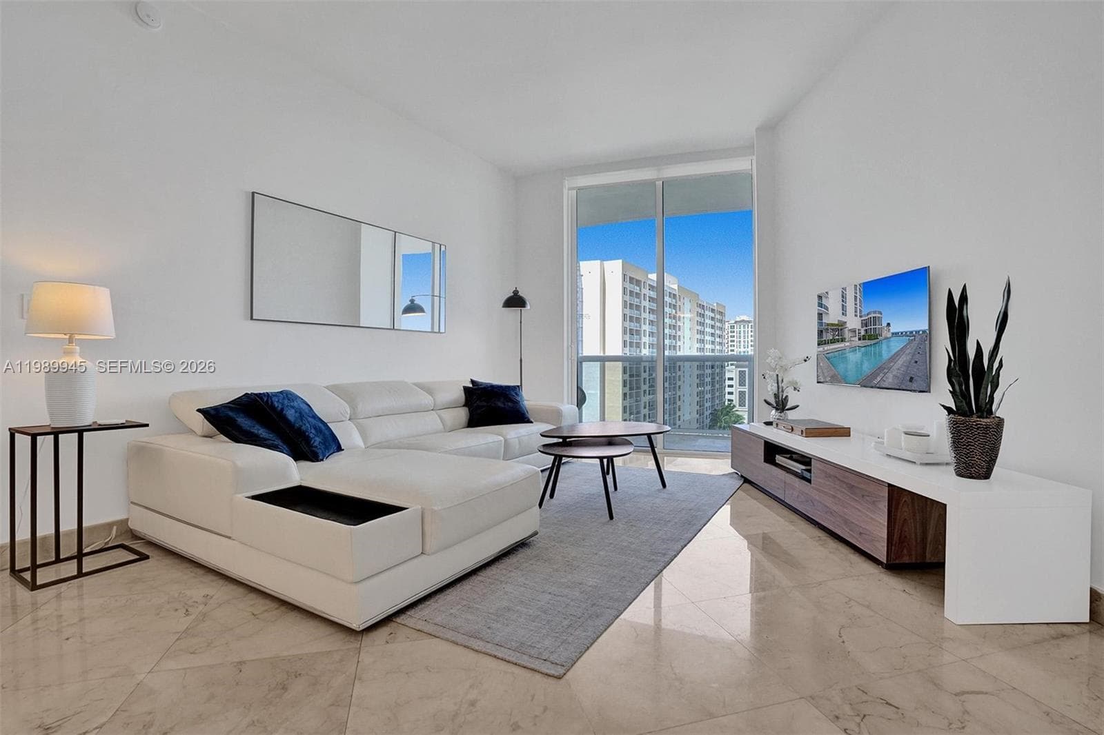 16001 Collins Ave 805 photo 11