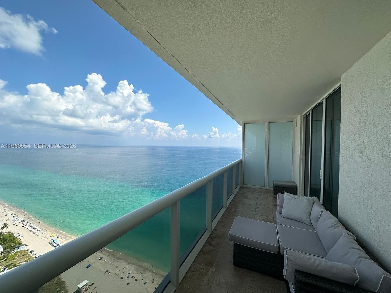 1830 Ocean Dr 3