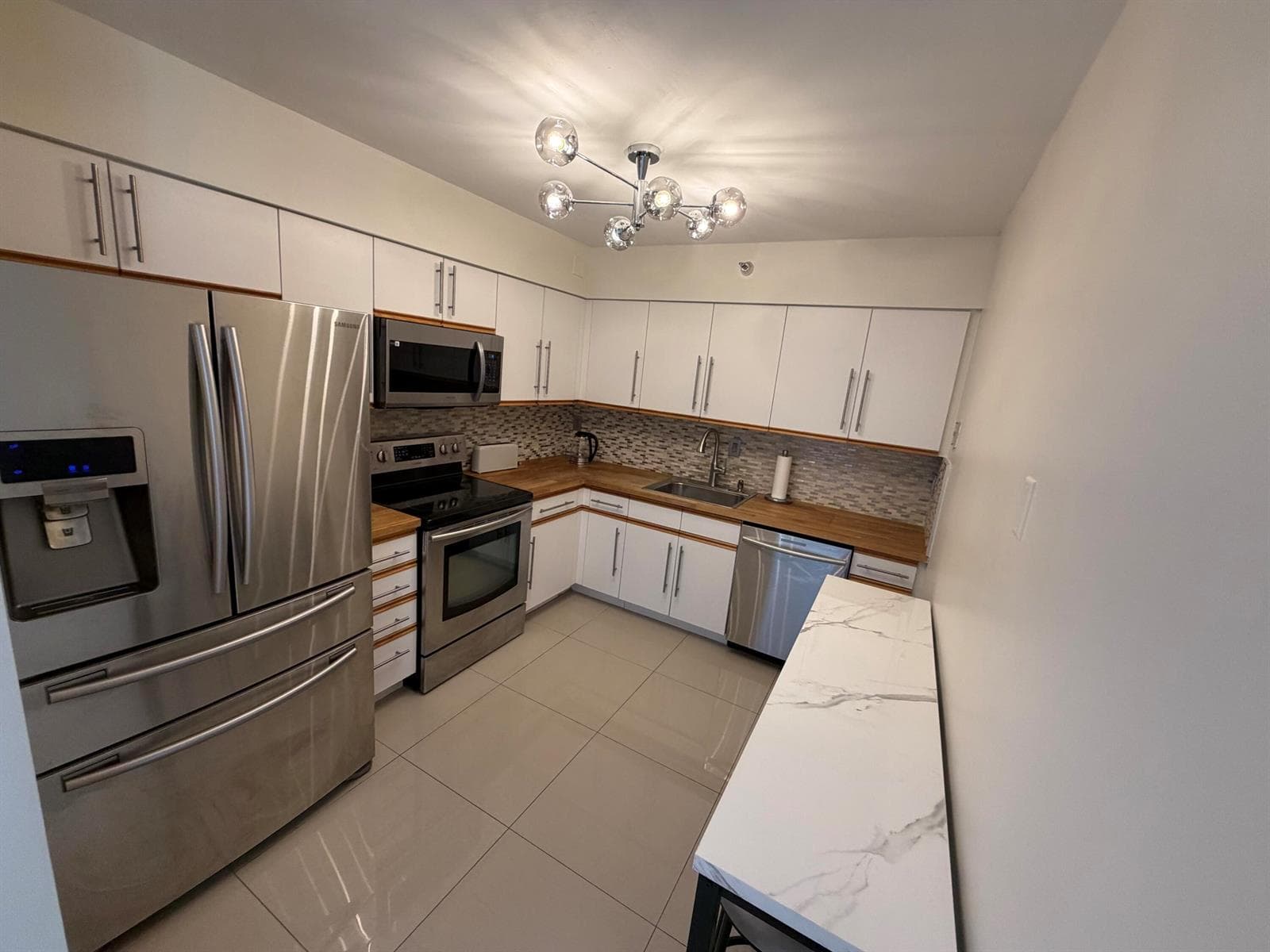 3530 Mystic Pointe Drive 2303 photo 9