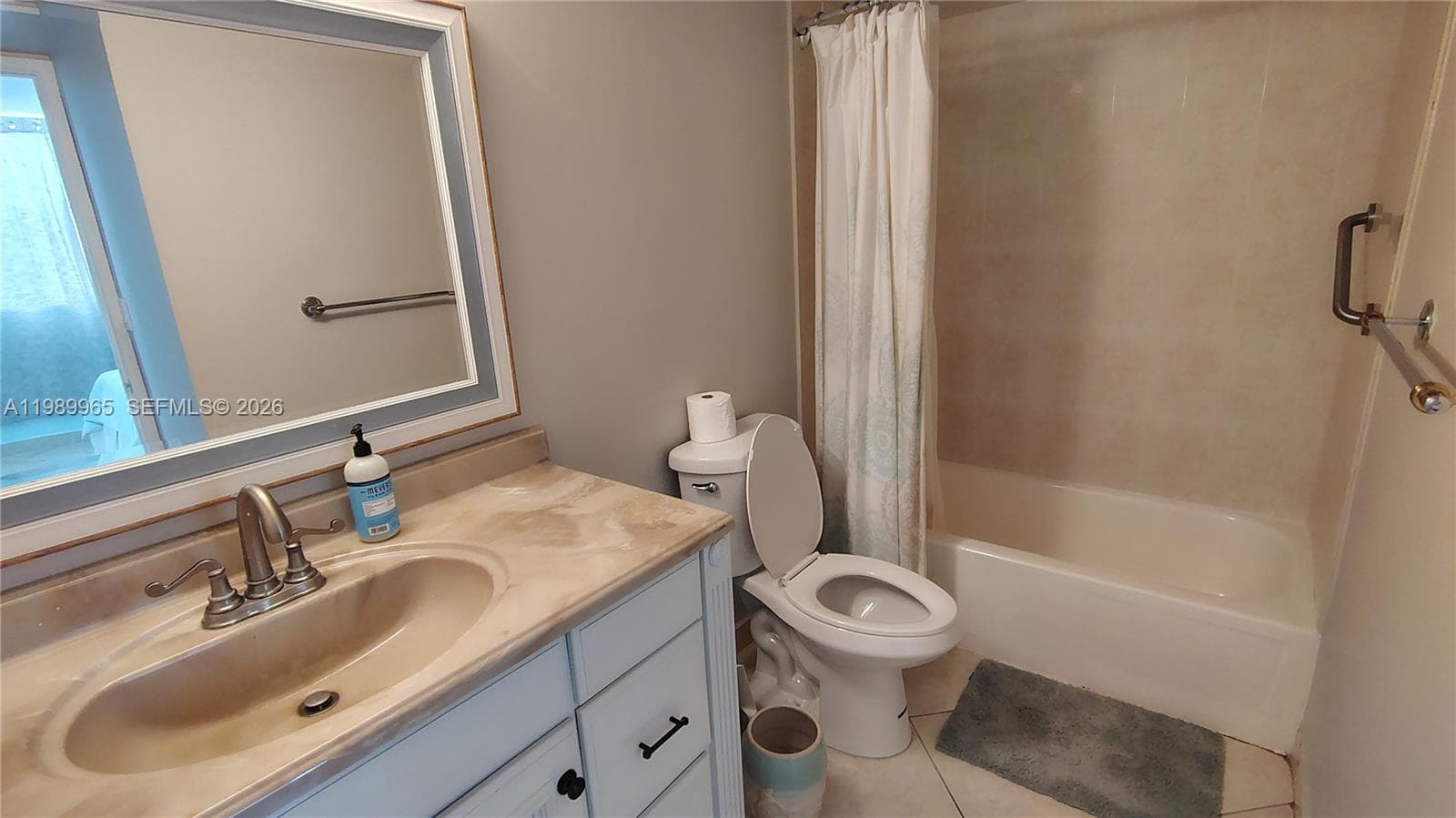 290 174th St 1507 photo 16