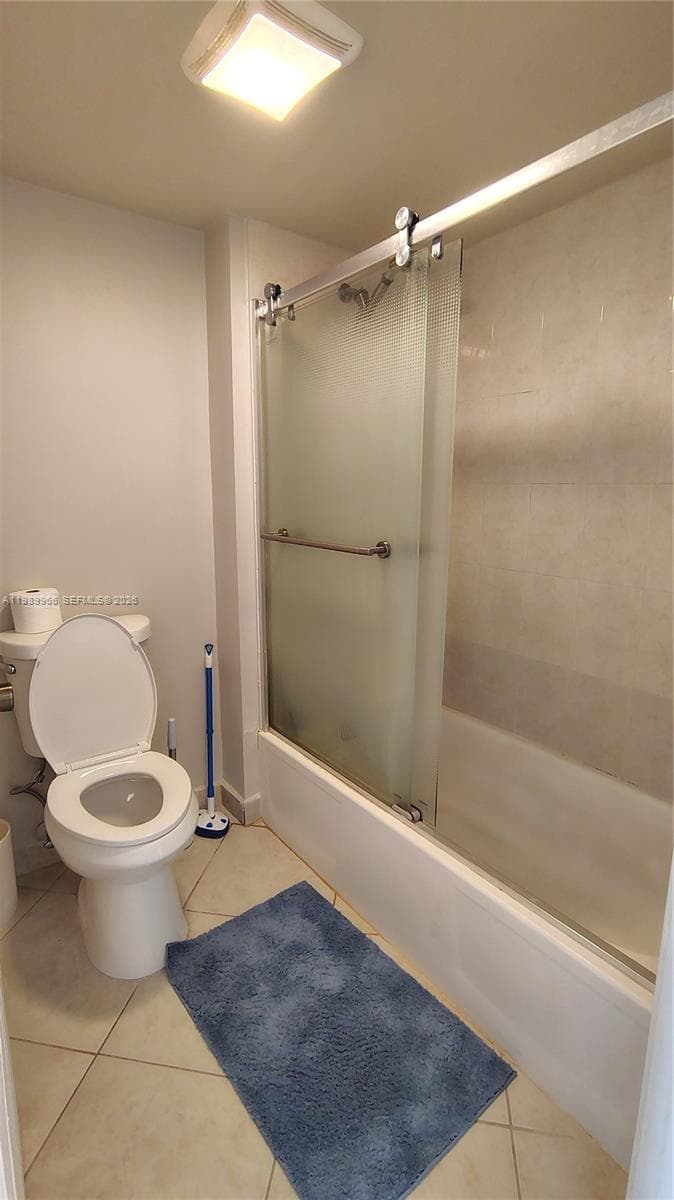 290 174th St 1507 photo 14