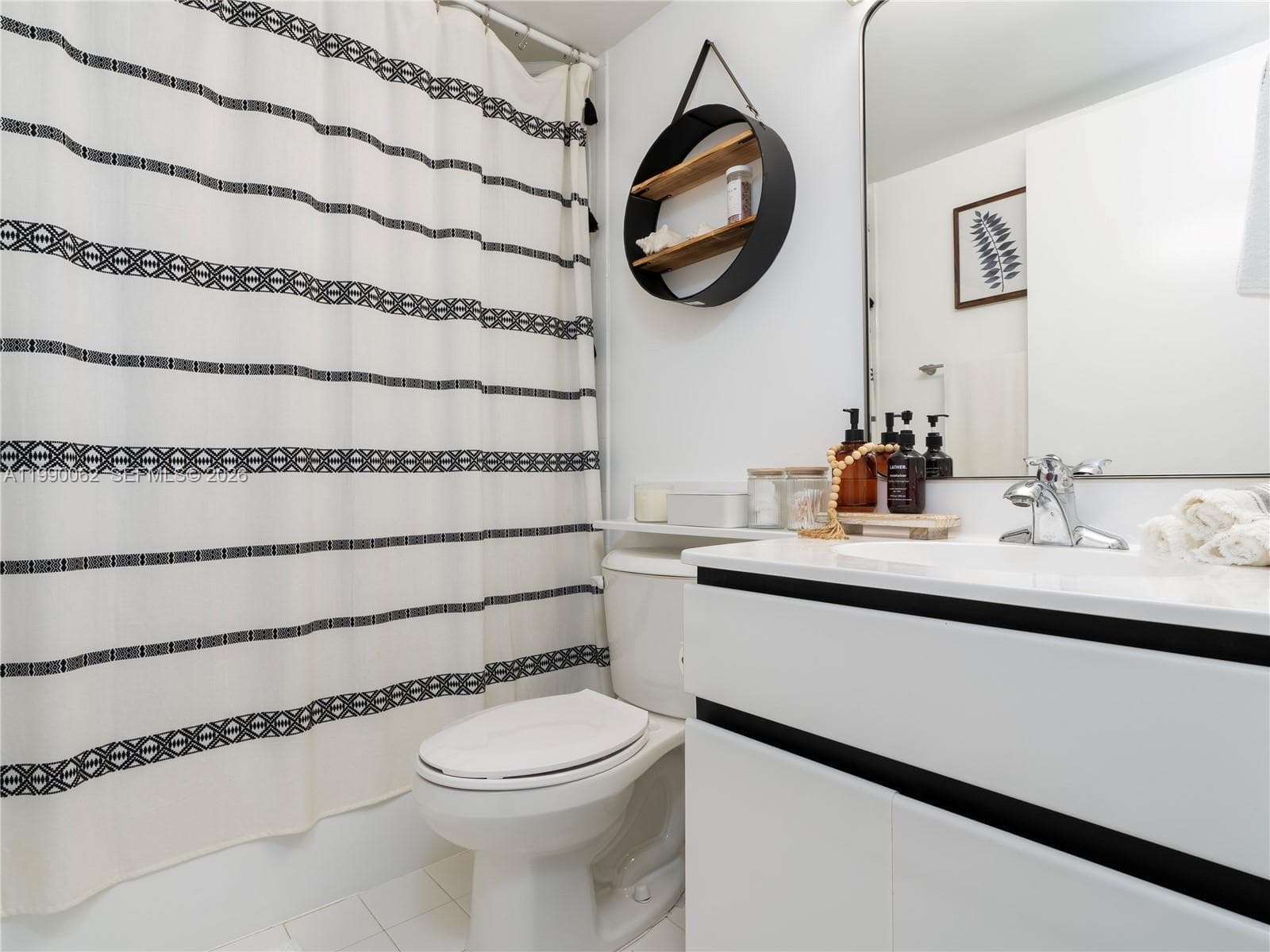 6767 Collins Ave 1704 photo 19