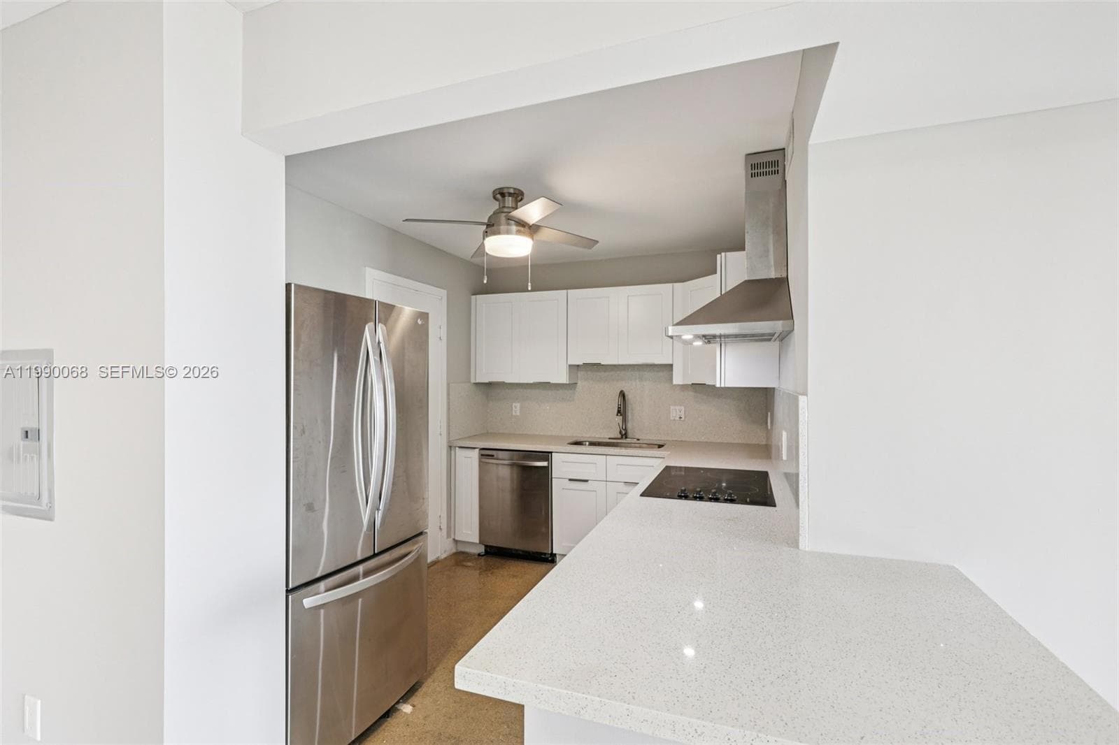 2841 NE 163rd St 605 photo 11