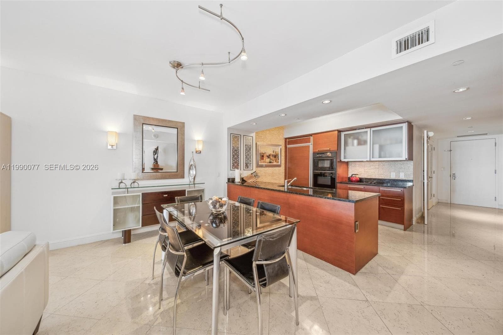 1830 S Ocean Dr 3111 photo 4