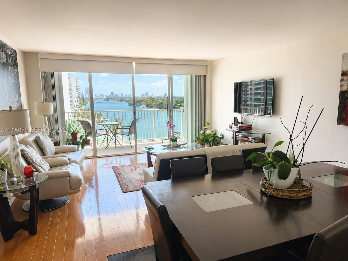 5838 Collins Ave 7G photo 10