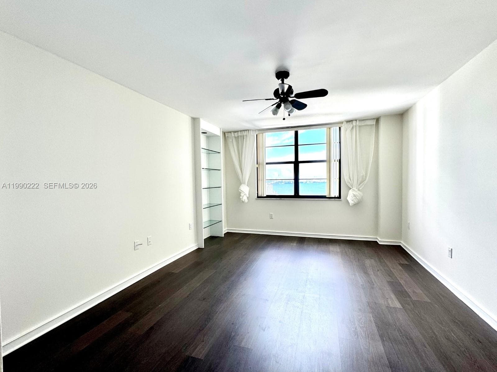2333 Brickell Ave 2607 photo 23
