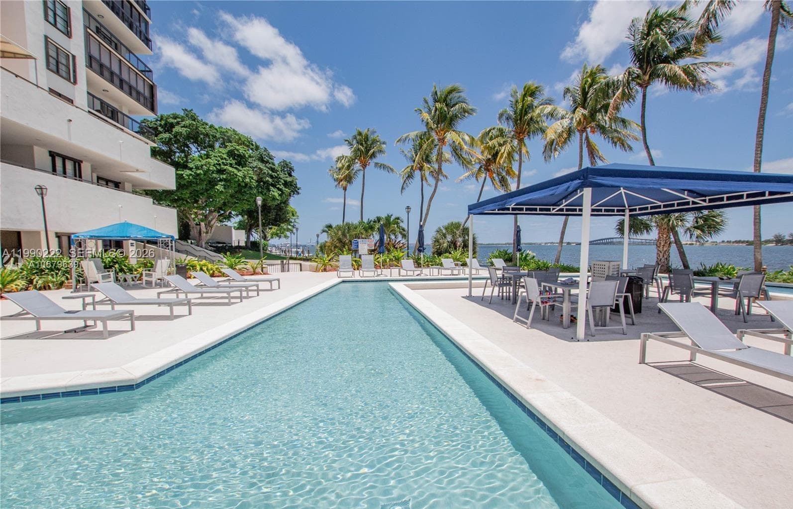 2333 Brickell Ave 2607 photo 5