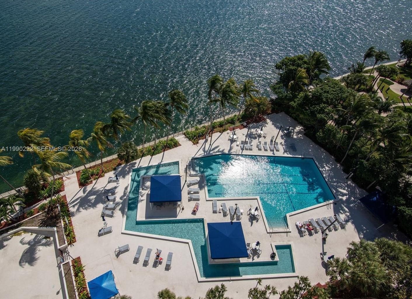 2333 Brickell Ave 2607 photo 4