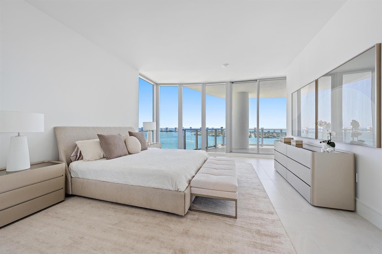 220 Lake Shore Drive 2212 photo 13