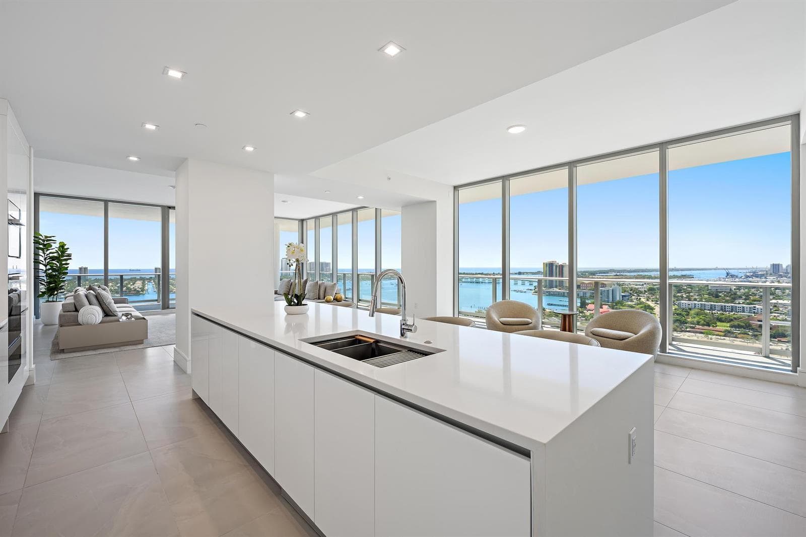 220 Lake Shore Drive 2212 photo 9