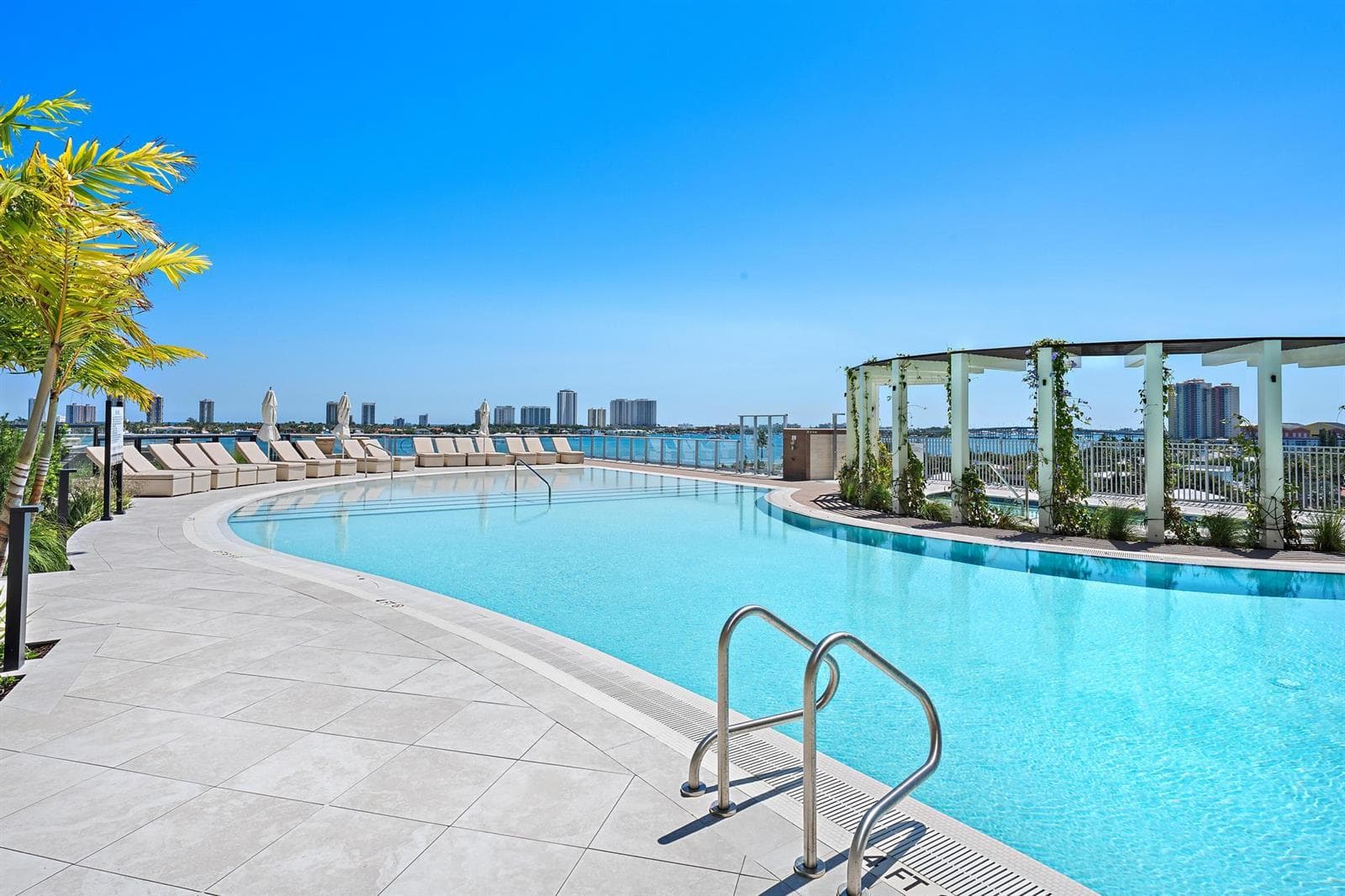 220 Lake Shore Drive 2212 photo 21
