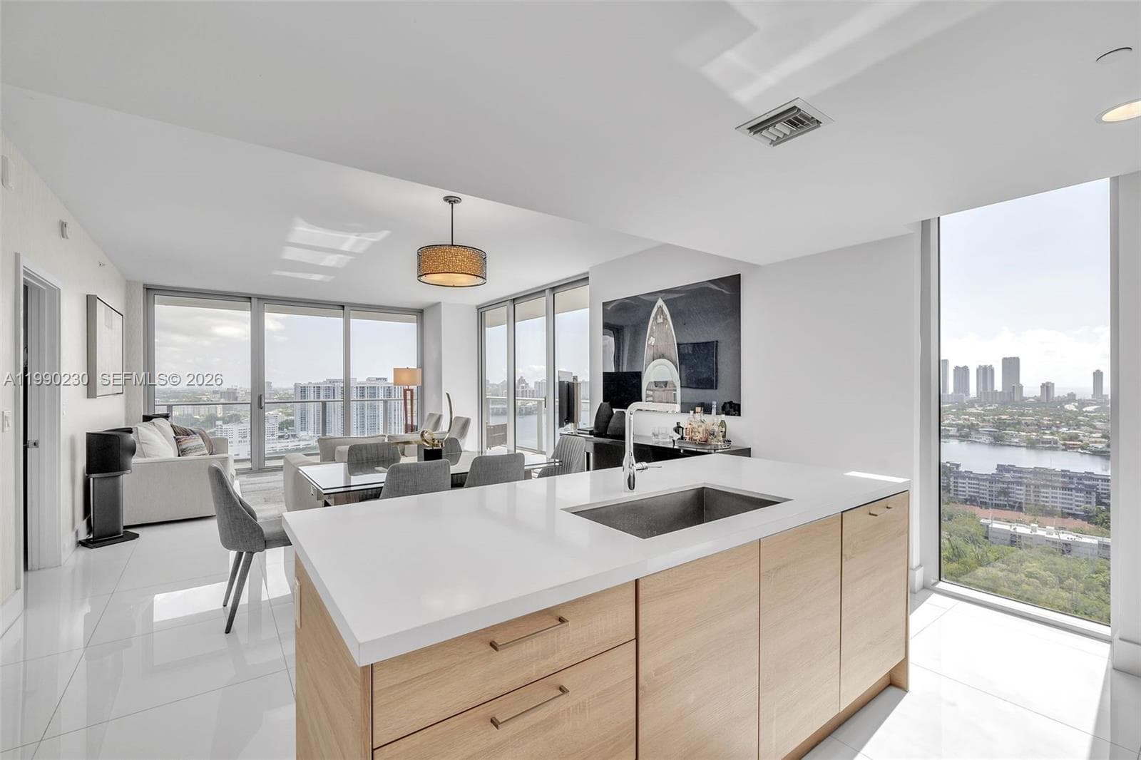 16385 Biscayne Blvd 2707 photo 13