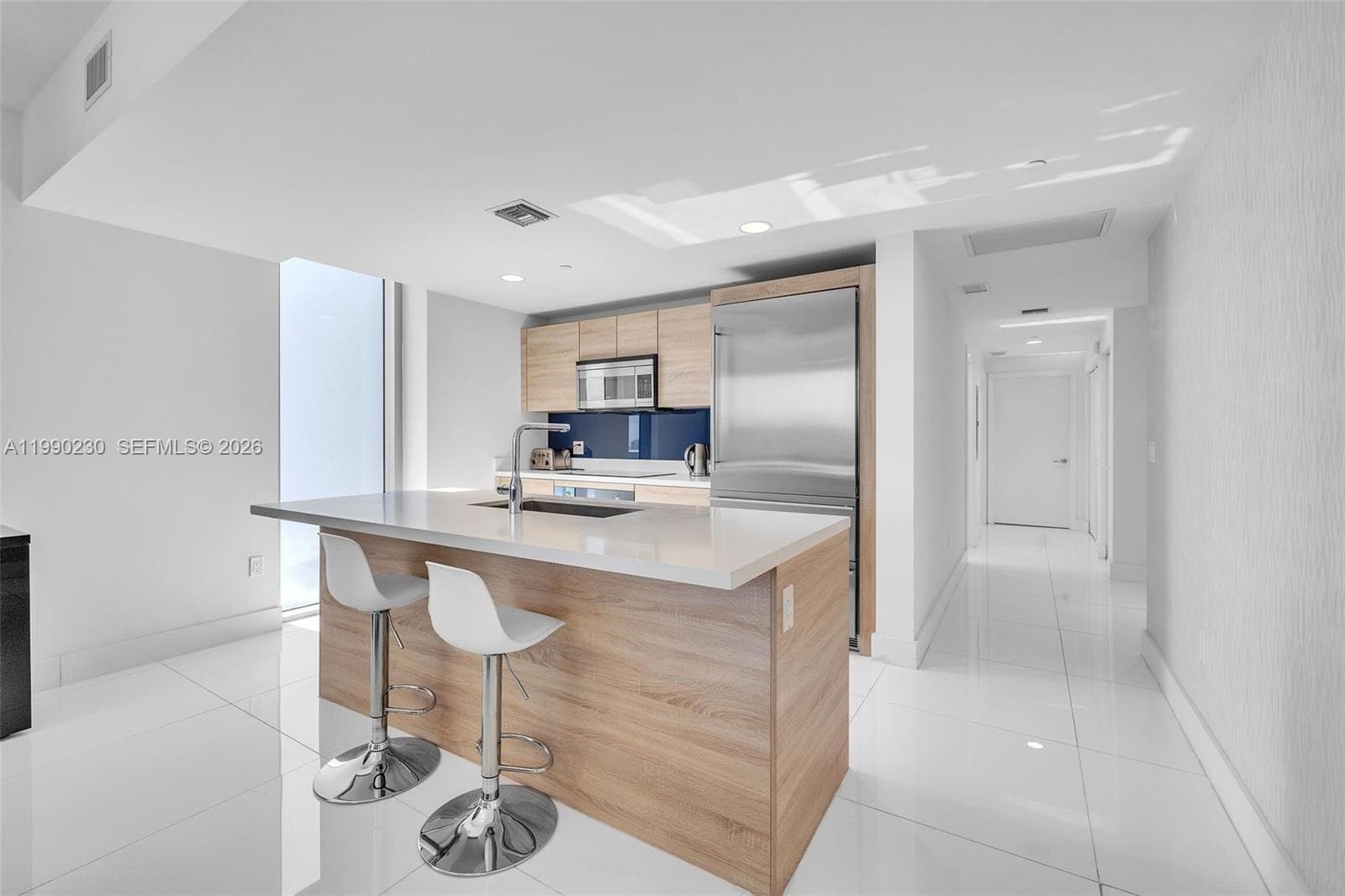 16385 Biscayne Blvd 2707 photo 17