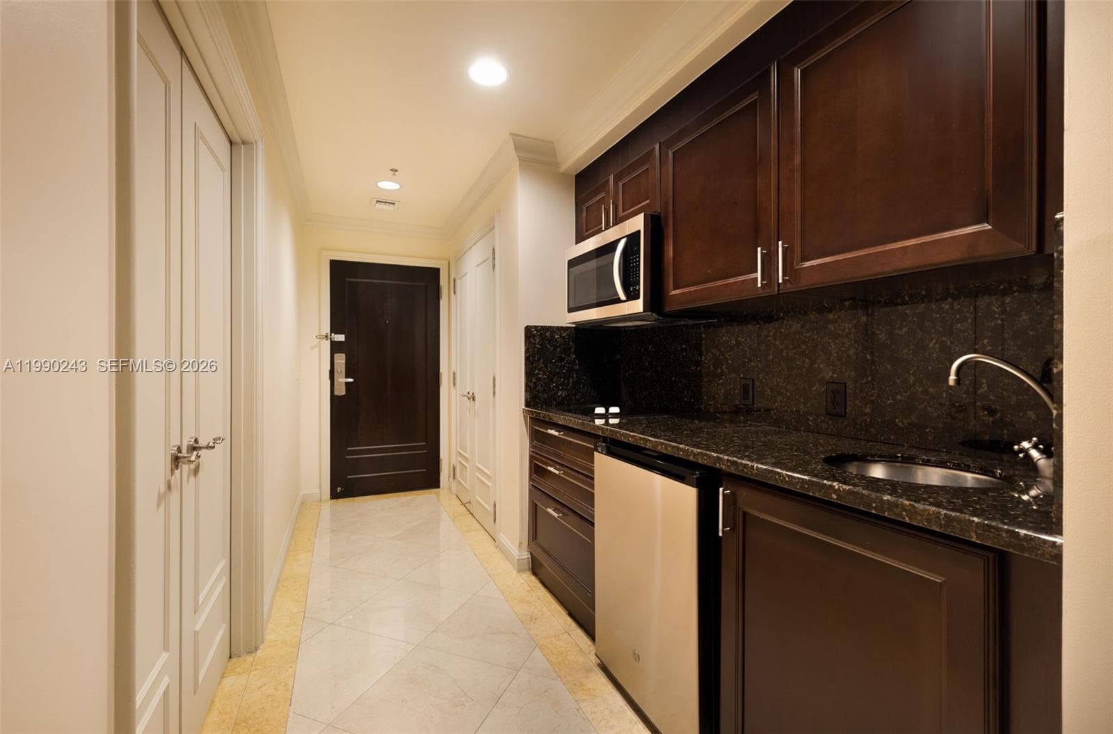 601 Ft Lauderdale Beach Blvd 903 photo 2