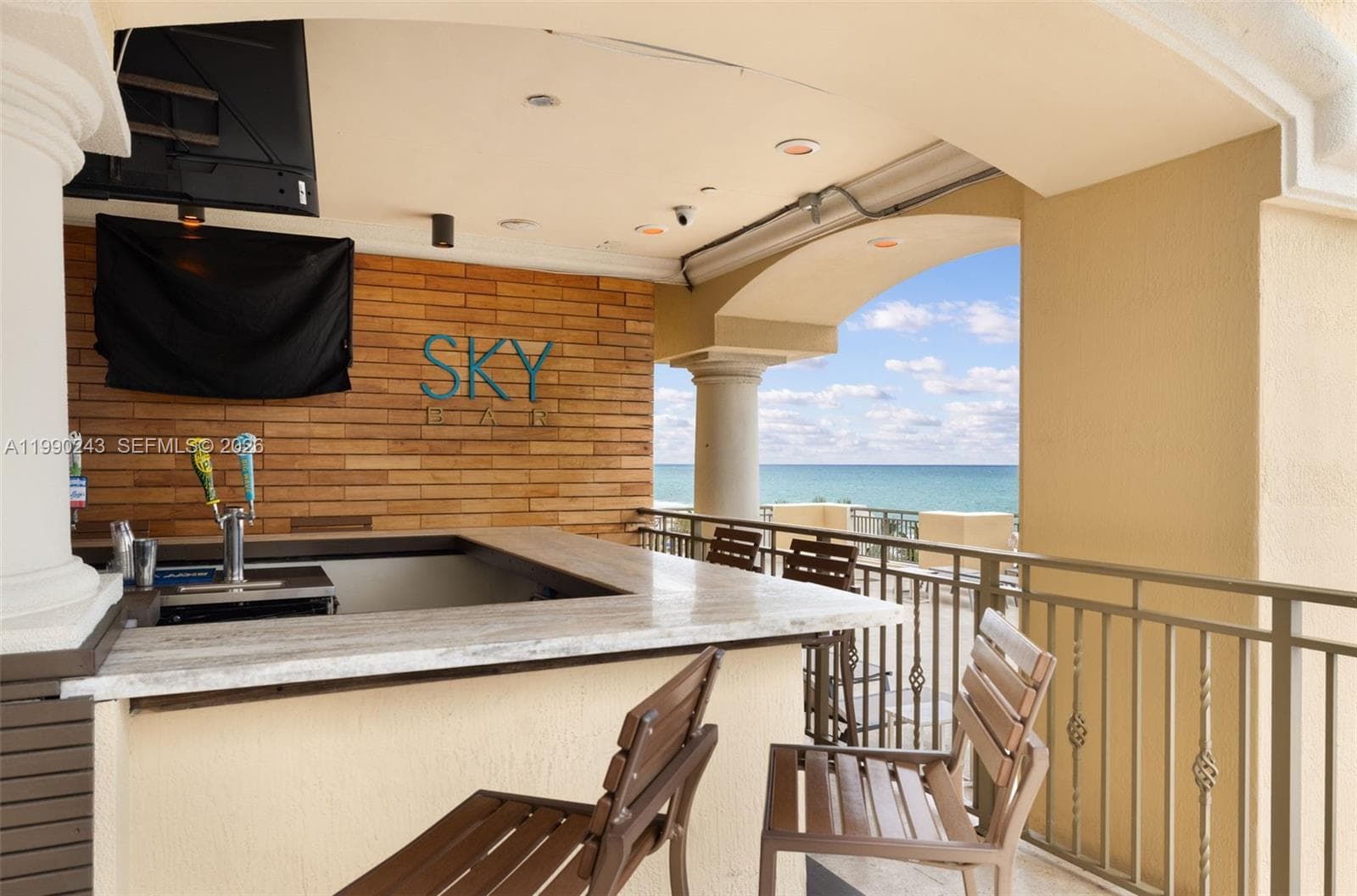 601 Ft Lauderdale Beach Blvd 903 photo 22