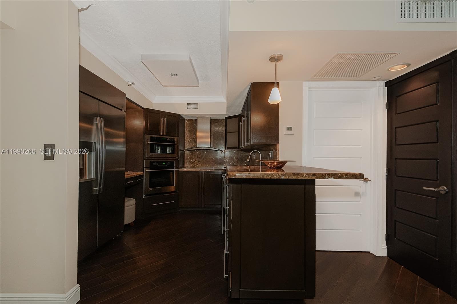 19195 36th Ct 2304 photo 15