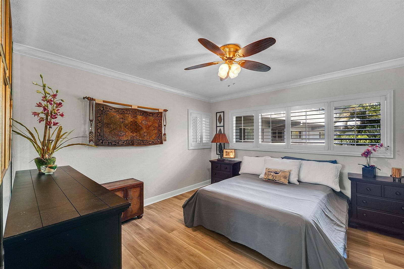 1201 S Riverside Drive 201 photo 13