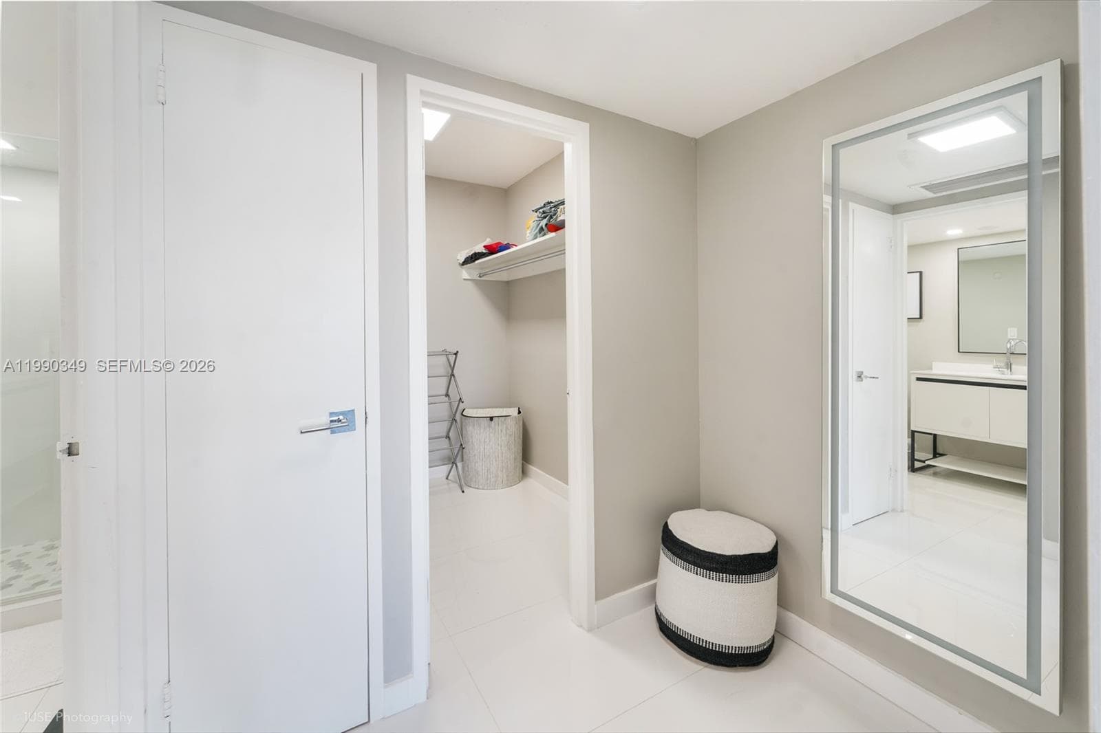 5161 Collins Ave 1508 photo 16