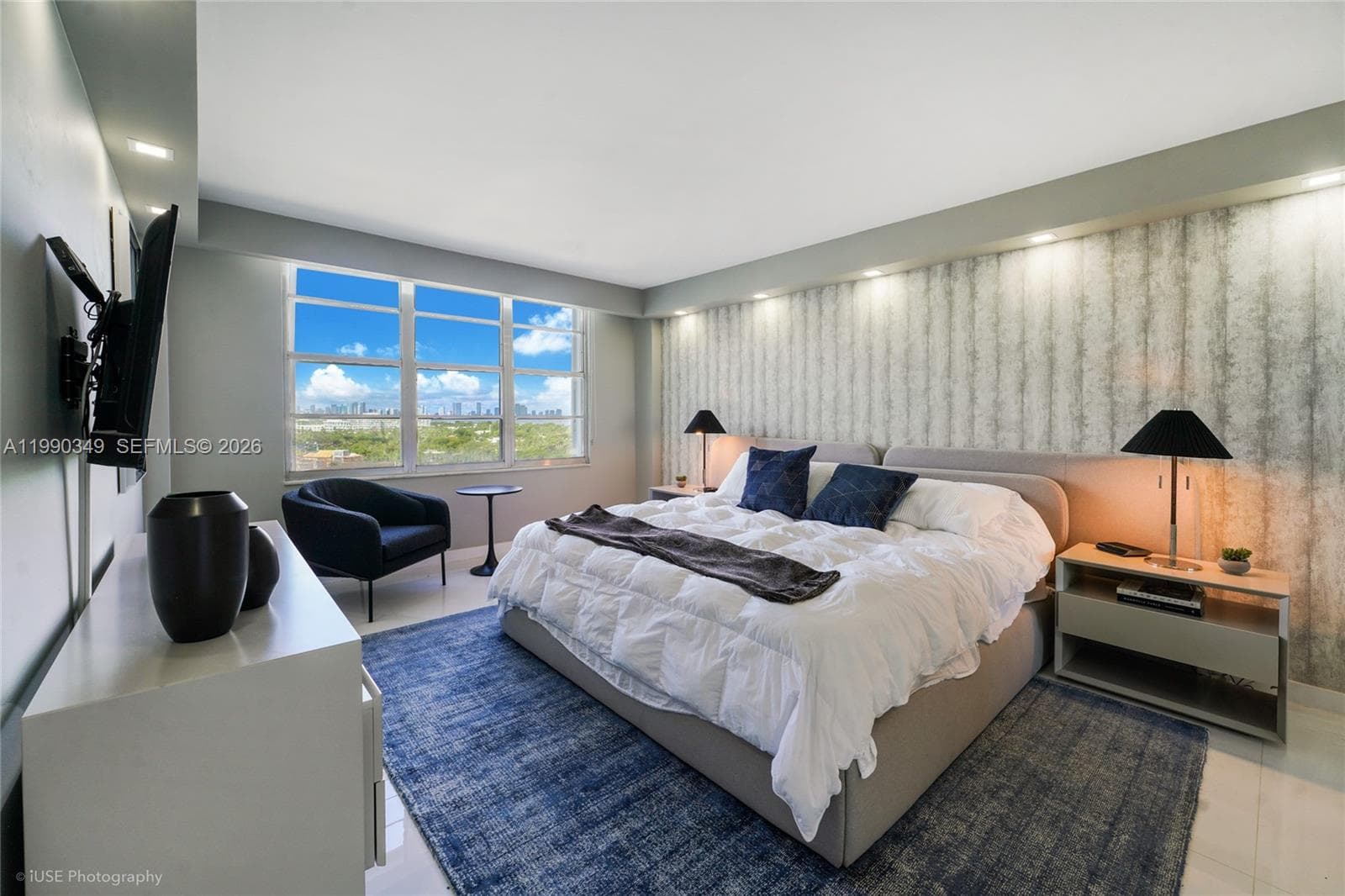 5161 Collins Ave 1508 photo 11