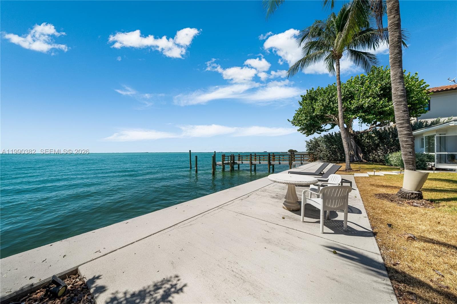 640 S Mashta Dr photo 15