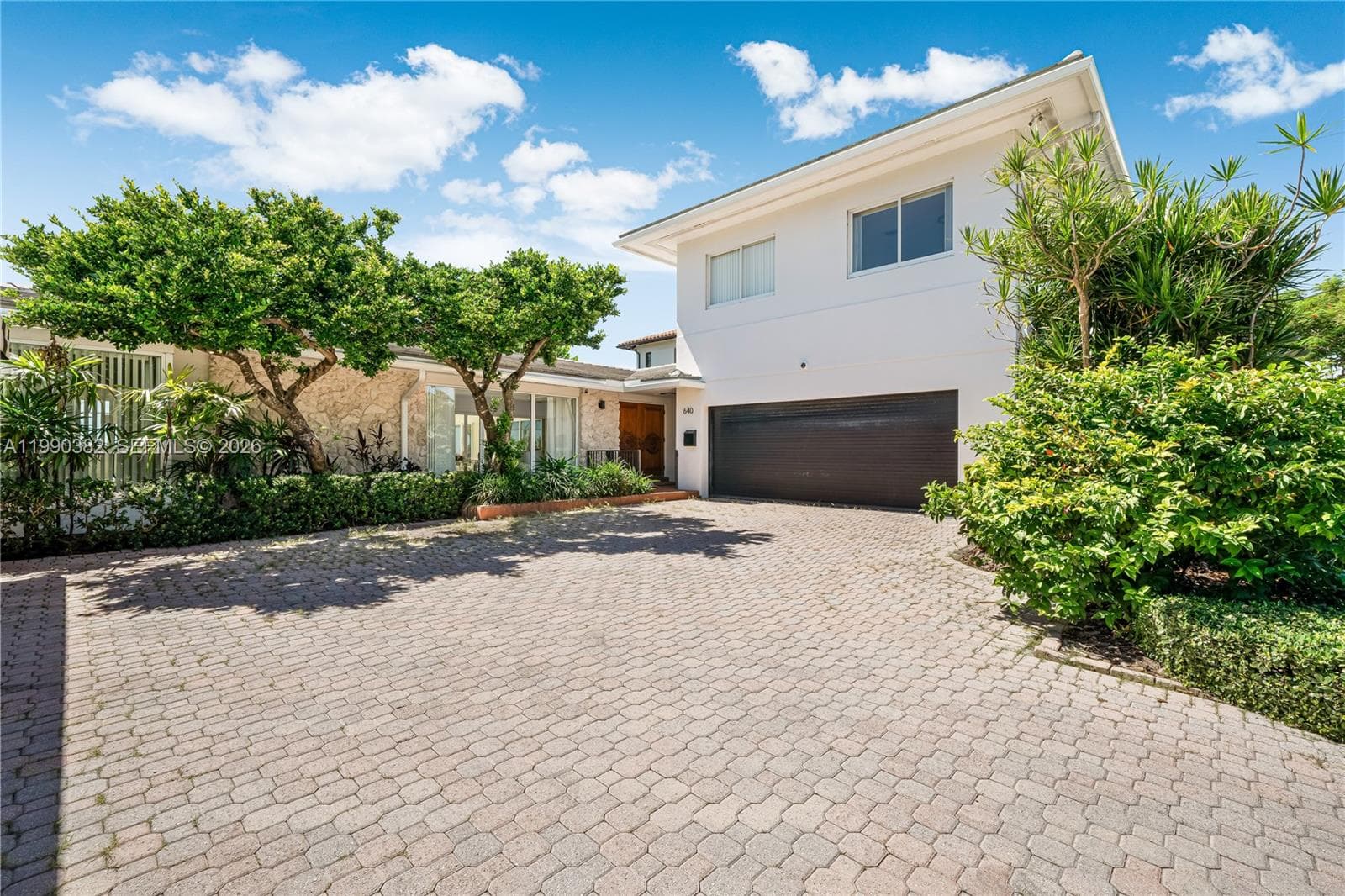 640 S Mashta Dr photo 4