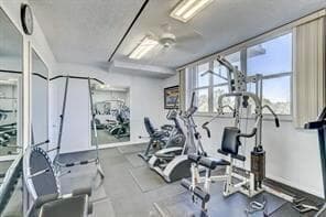 1505 N Riverside Drive 1403 photo 22