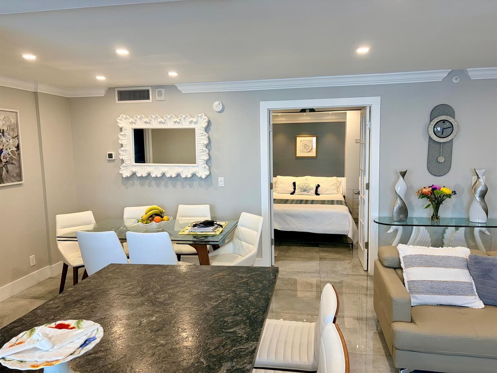 1505 N Riverside Drive 1403 photo 14