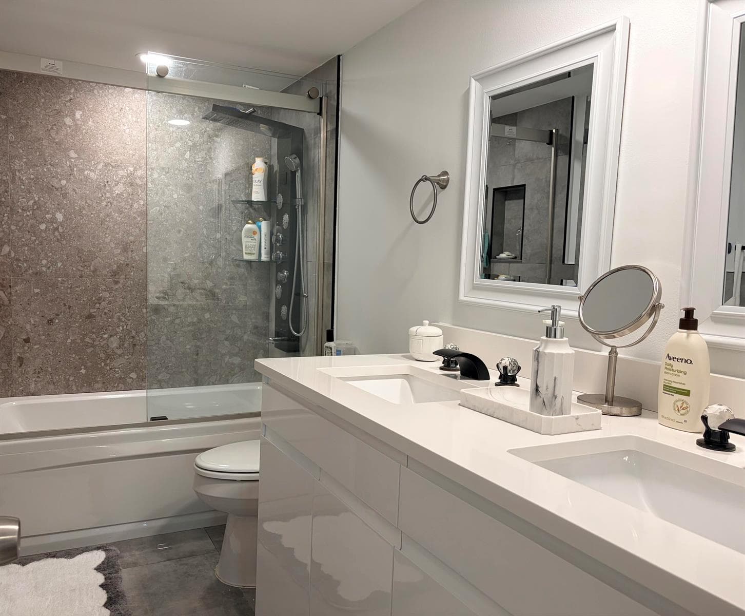 1505 N Riverside Drive 1403 photo 21