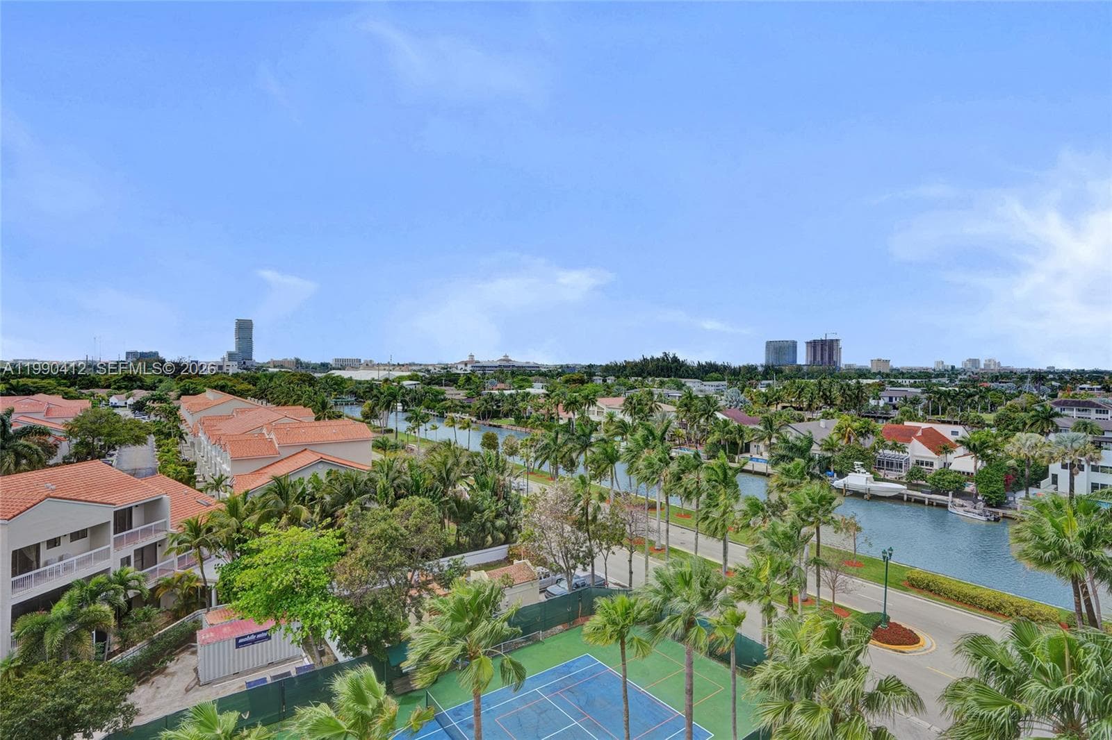 3598 Yacht Club Dr 702 photo 21