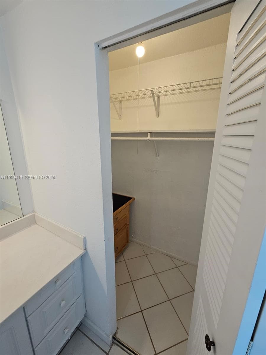 7135 Collins Ave 1821 photo 12