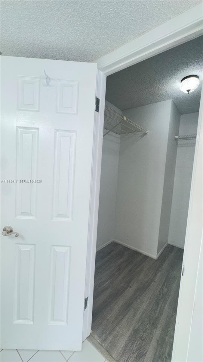 18061 Biscayne Blvd 1203 photo 17