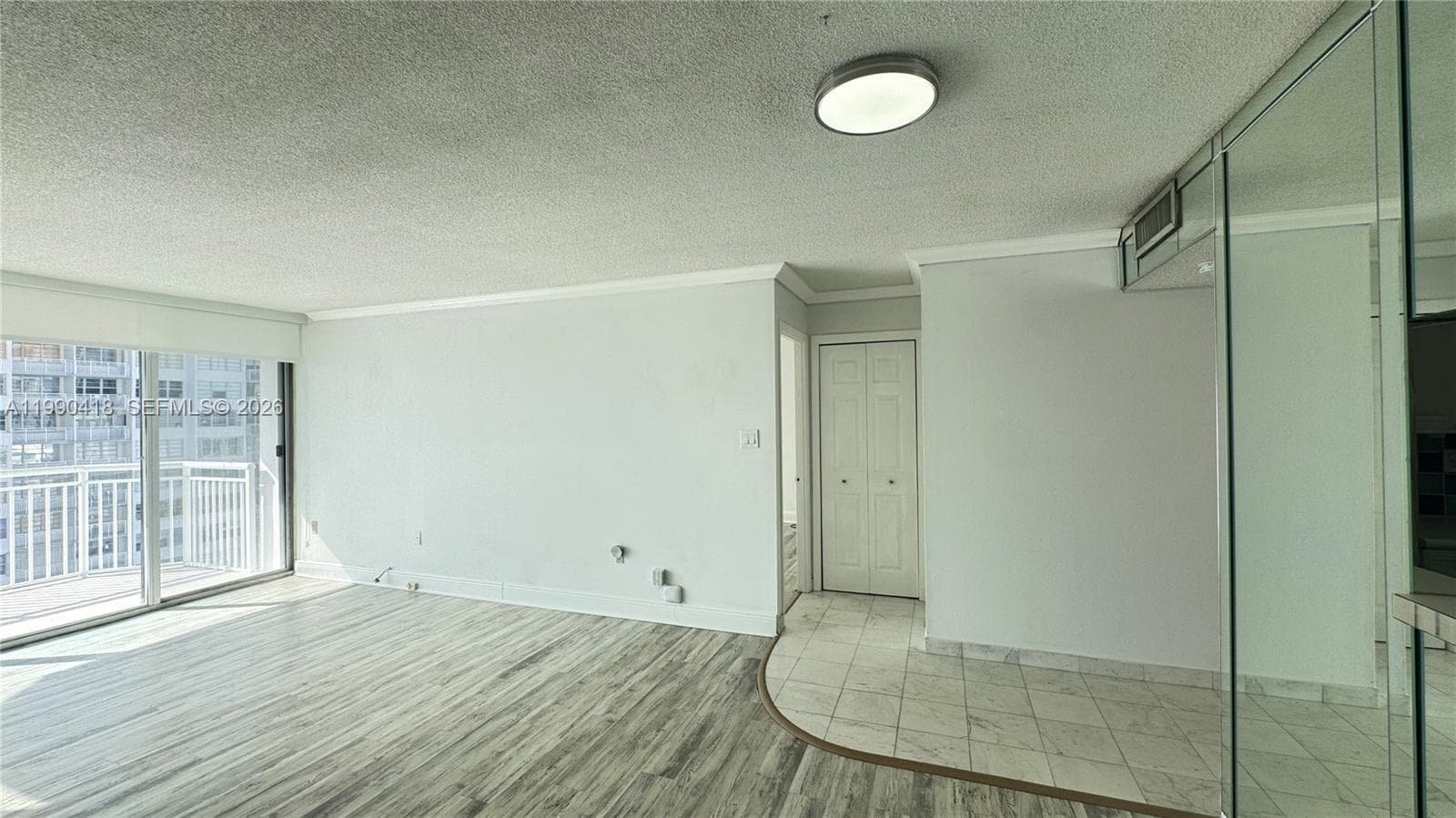 18061 Biscayne Blvd 1203 photo 7