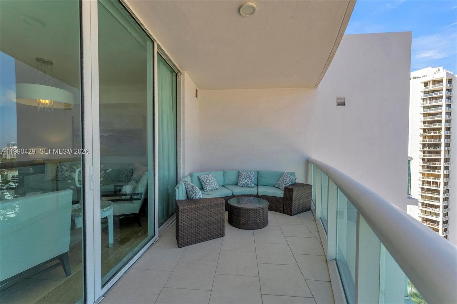 19400 Turnberry Way 2011 photo 6