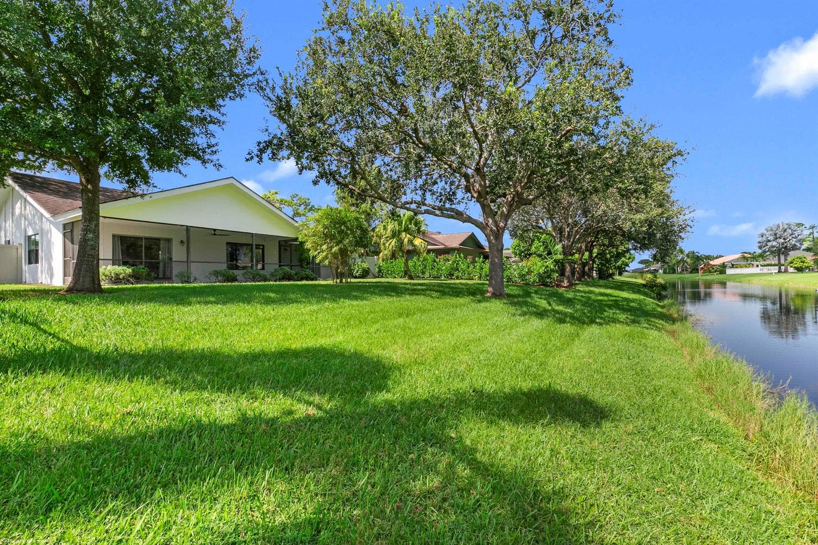 13781 Barberry Drive photo 17