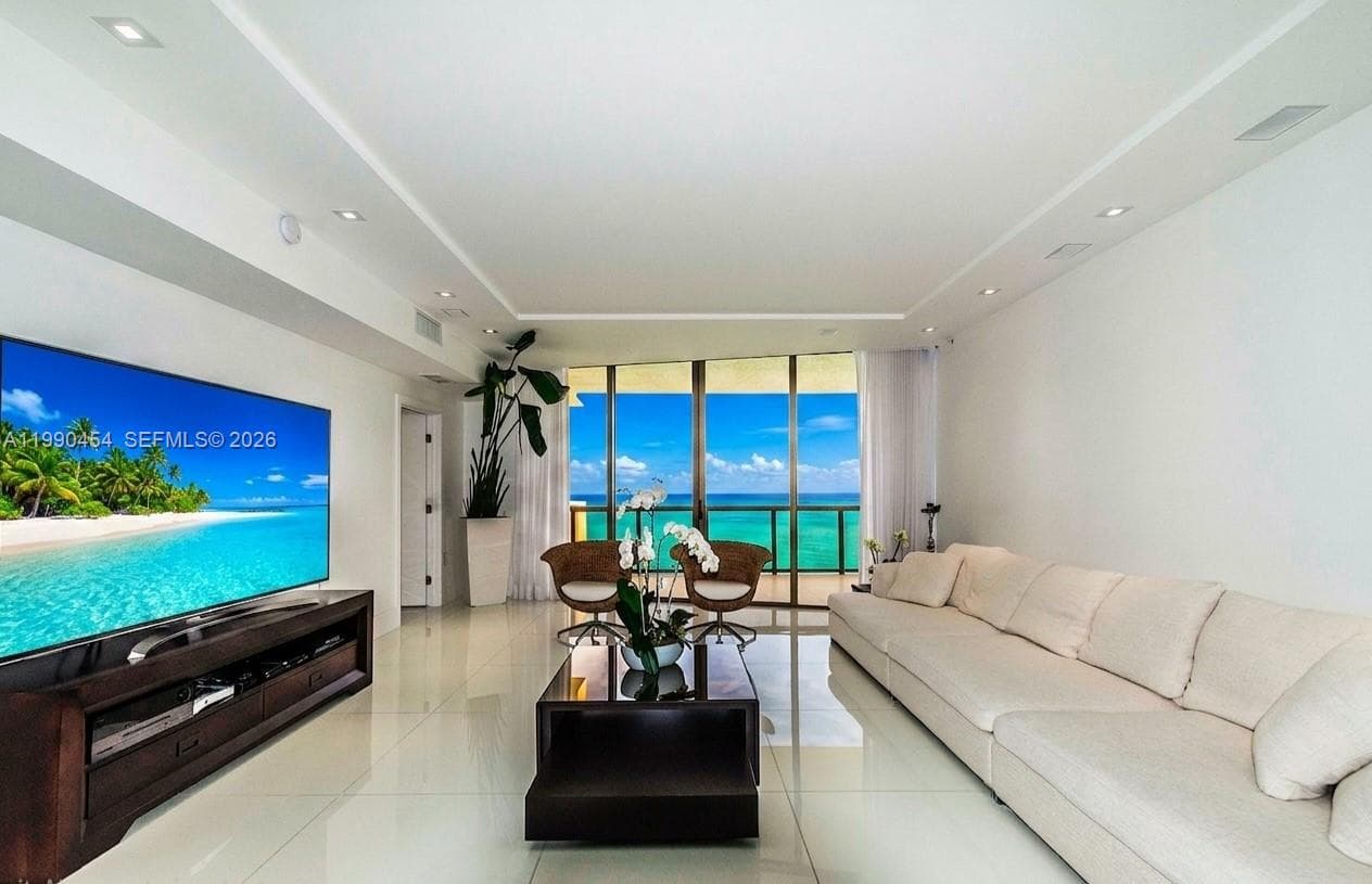 16275 Collins Ave ( Direct Ocean View ) XX01 photo 9
