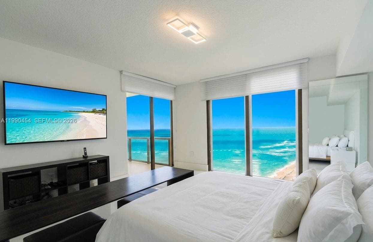 16275 Collins Ave ( Direct Ocean View ) XX01 photo 10