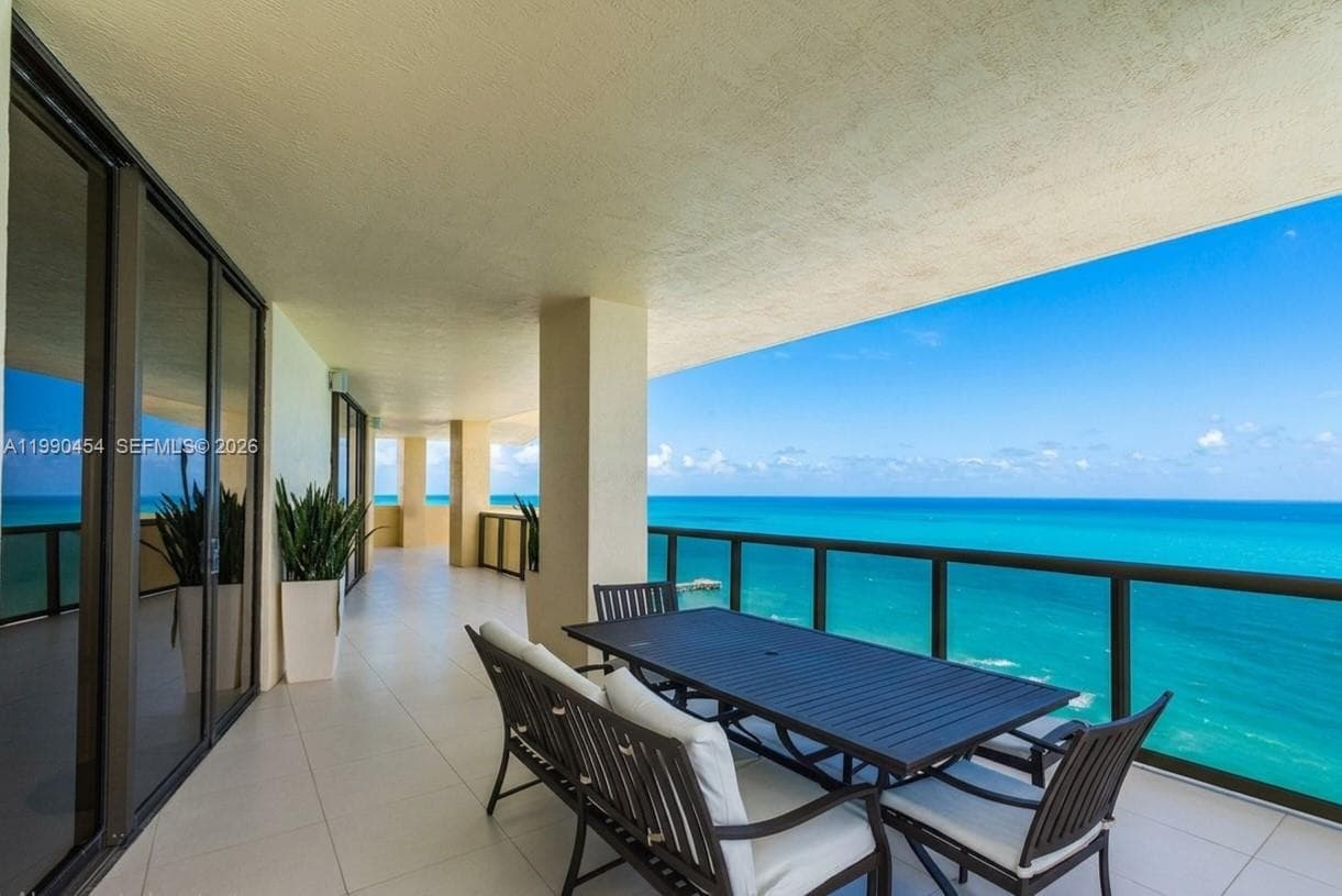 16275 Collins Ave ( Direct Ocean View ) XX01 photo 15