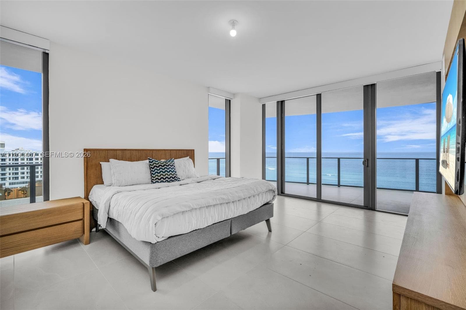 1116 N Ocean Blvd 1106 photo 10