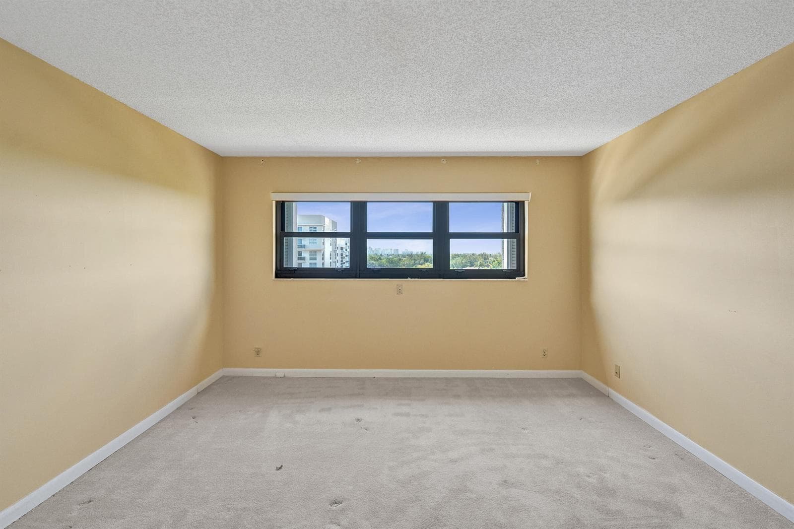 3200 Port Royale Drive N 701 photo 23